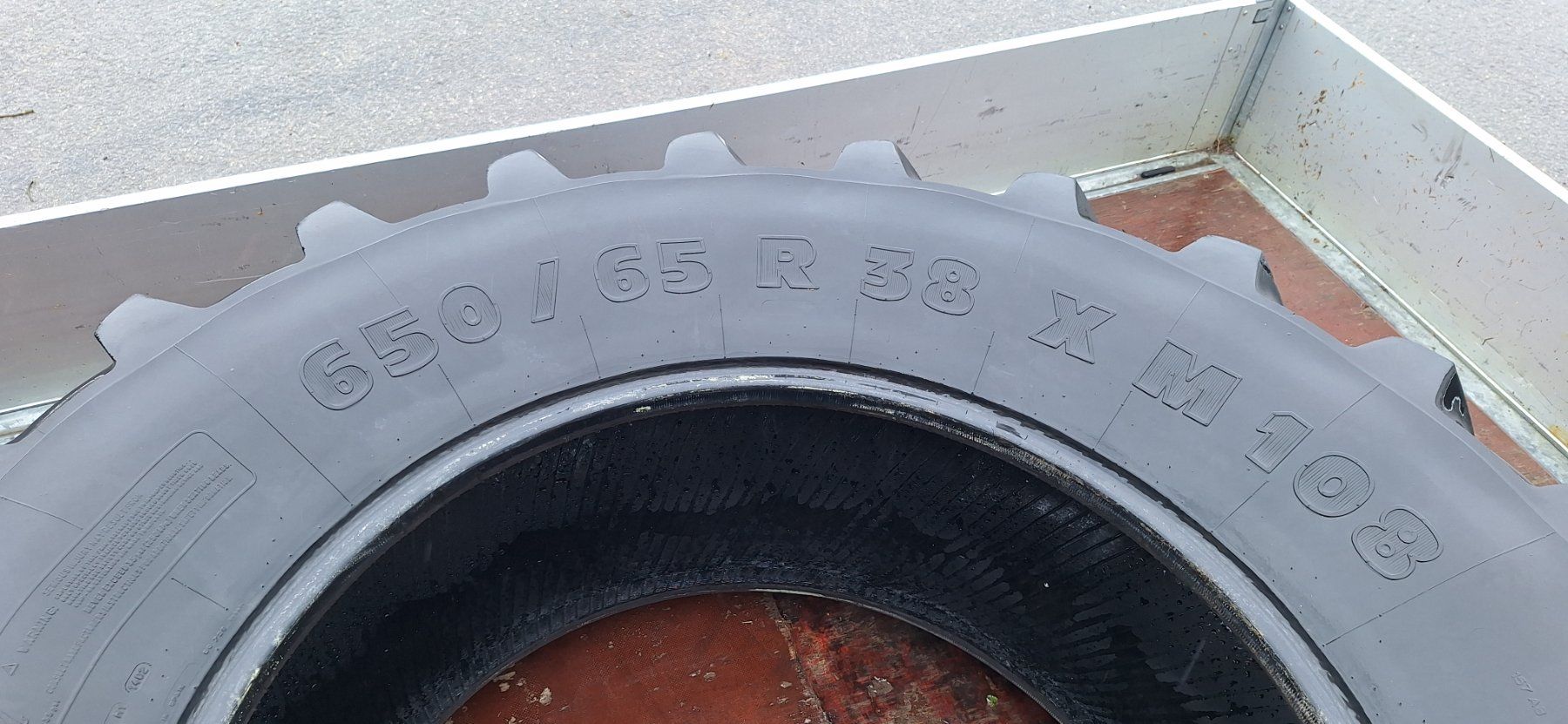 Michelin Pneumatici & Ruote complete: Michelin Reifen 650 65 38 – Difettoso da Steg im tösstal venduto da Subaruoldtimerspez. 1