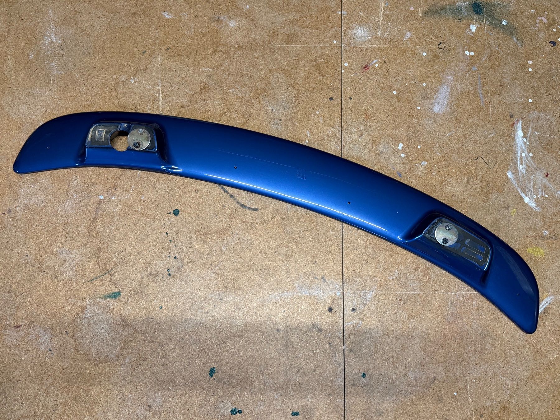 Saab Tutti pezzi di ricambio auto: Saab 9-3 Aero Heckspoiler – Usato da Weisslingen venduto da Avocet 4