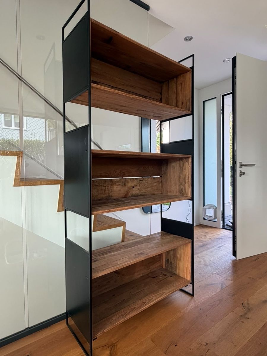 Regale: Regal Holz Metall – Gebraucht aus Dübendorf von jonas.buehler