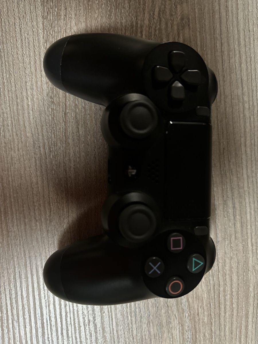 Sony Console: PS4 Slim + Controller + Die Spiele + Star Wars Filme – Nuovo (secondo la descrizione) da Schindellegi venduto da SimplyBuy-CH 1
