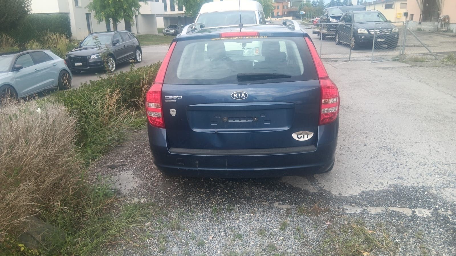 Kia Autos: KIA Cee'd 2.0 SW Automat – D'occasion à Rebstein par TonyRasta-Autohandel 3