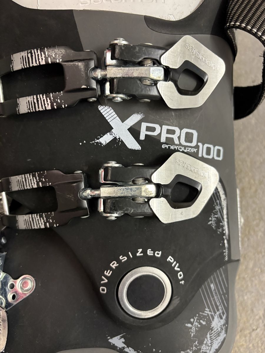 Salomon Scarpe da uomo: Salomon X Pro 100 Ski Boots - Size 29.5 – Usato da Zürich venduto da bluesrockgear 2