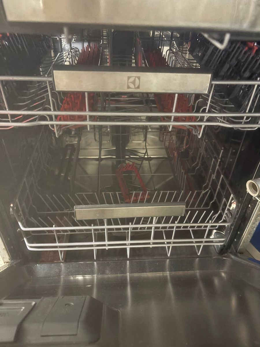 Lavastoviglie: Geschirrspüler Electrolux xxl – Usato da Rapperswil SG venduto da kat_rw8q 7