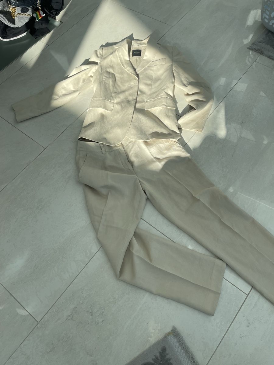 Max Mara Lotti di vestiti: Max Mara Weekend Hosenanzug – Usato da Weisslingen venduto da Spiegelbild0 1