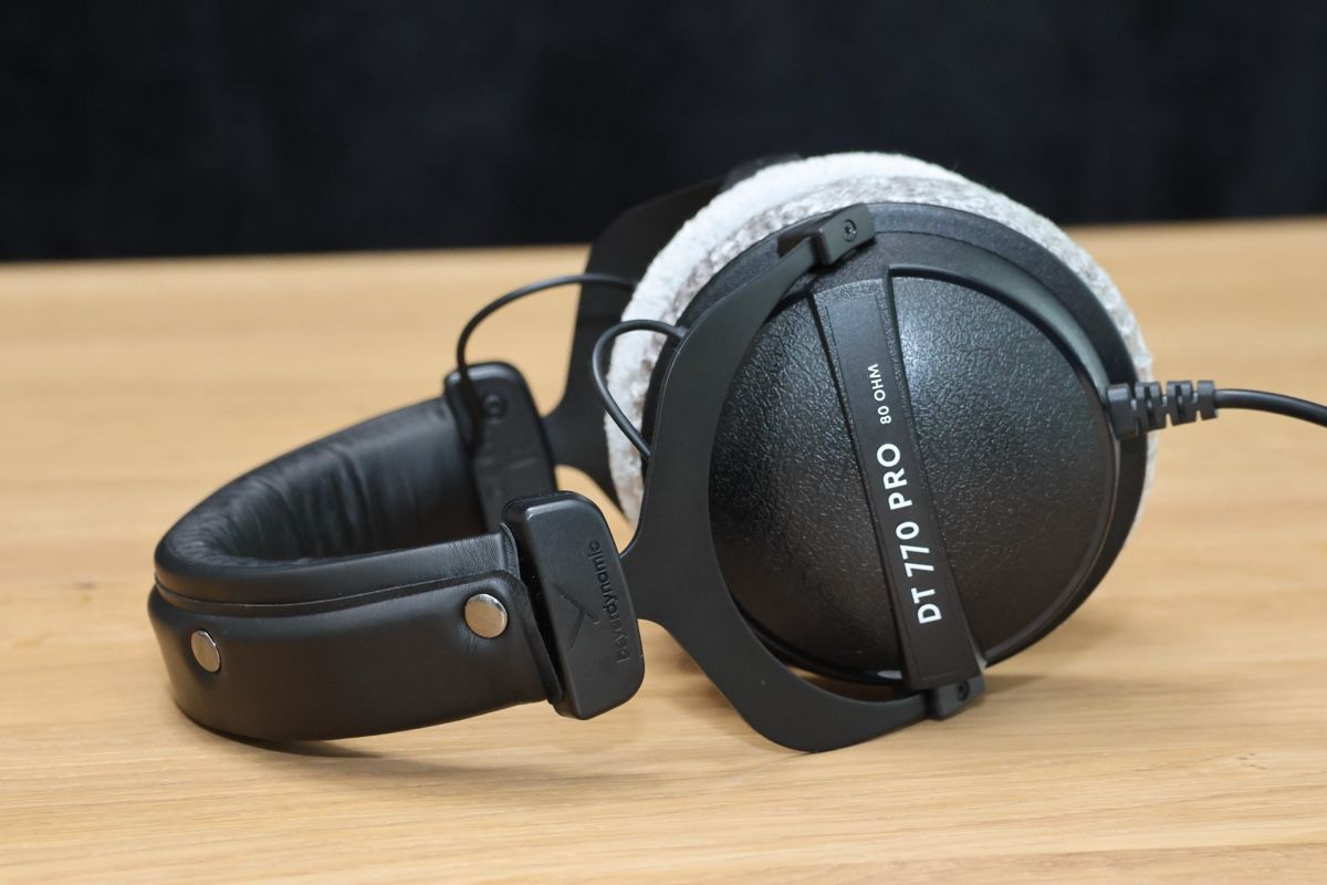 Beyerdynamic Cuffie: Beyerdynamic DT 770 PRO Kopfhörer 80 Ohm – Usato da St. Gallen venduto da UsDeSchwiz 4