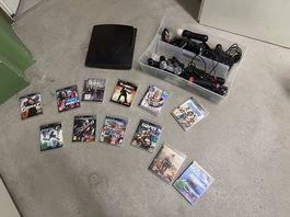 Playstation 3 mit 4 Controllern, Singstar, Buzz & Spielen