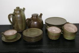 Tee- und Kaffeeservice, getöpferte Handarbeit, ca.60er-80er