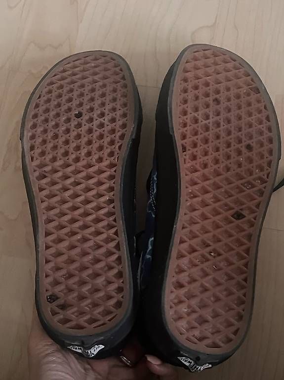 Herrenschuhe: Original Vans / # EUR 40 – Gebraucht aus Zürich von ej_01 2