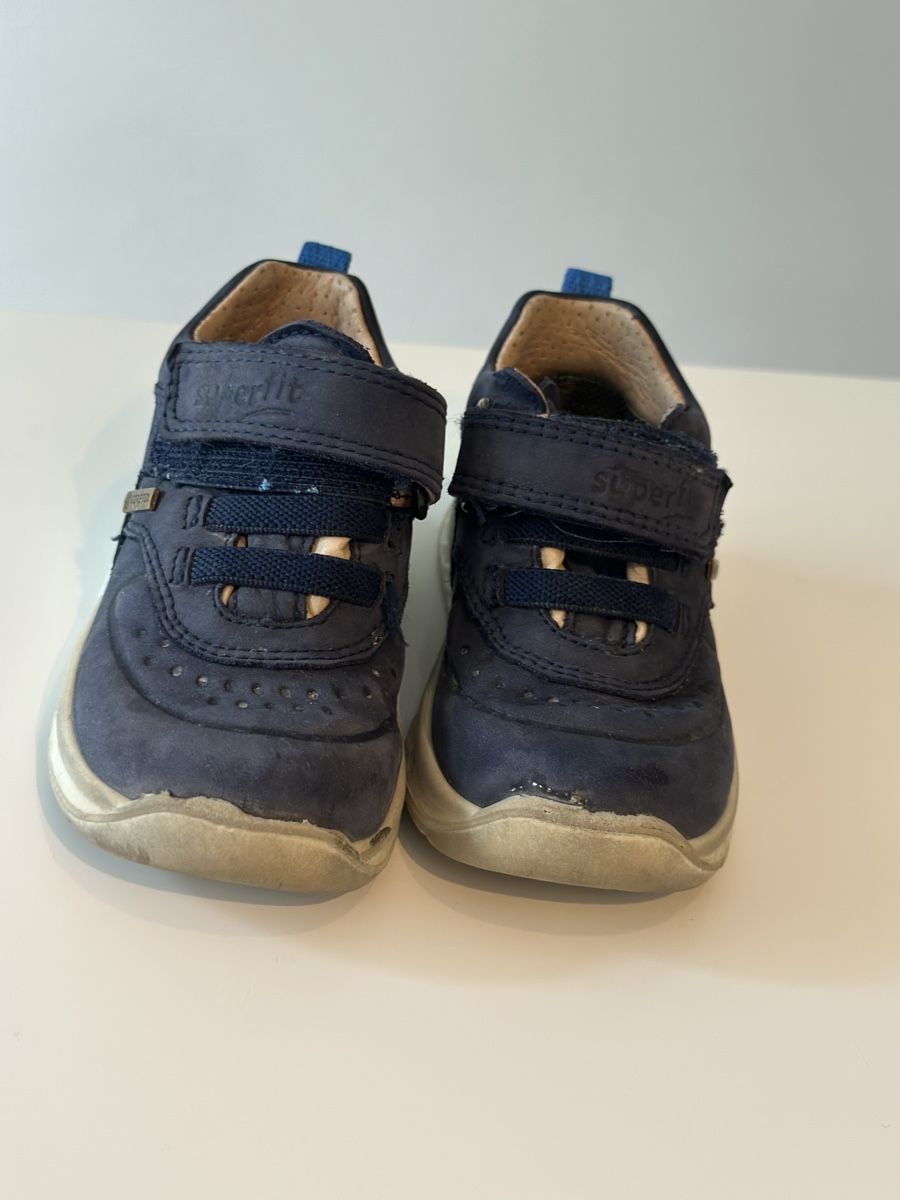 Superfit Schuhe für Jungen: Turnschuhe Superfit Breeze, Goretex, Gr 21 – Gebraucht aus Zürich von Freudefant 1