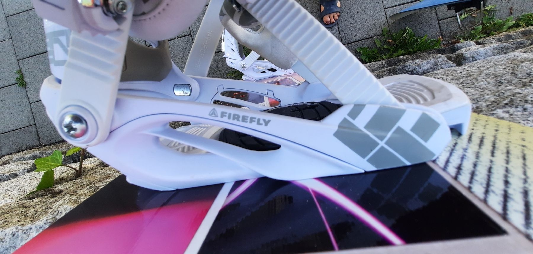 Boards: Snowboard mit Bindung Firefly Spheric guter Zustand – Gebraucht aus Kirchberg BE von tschurmeli 4