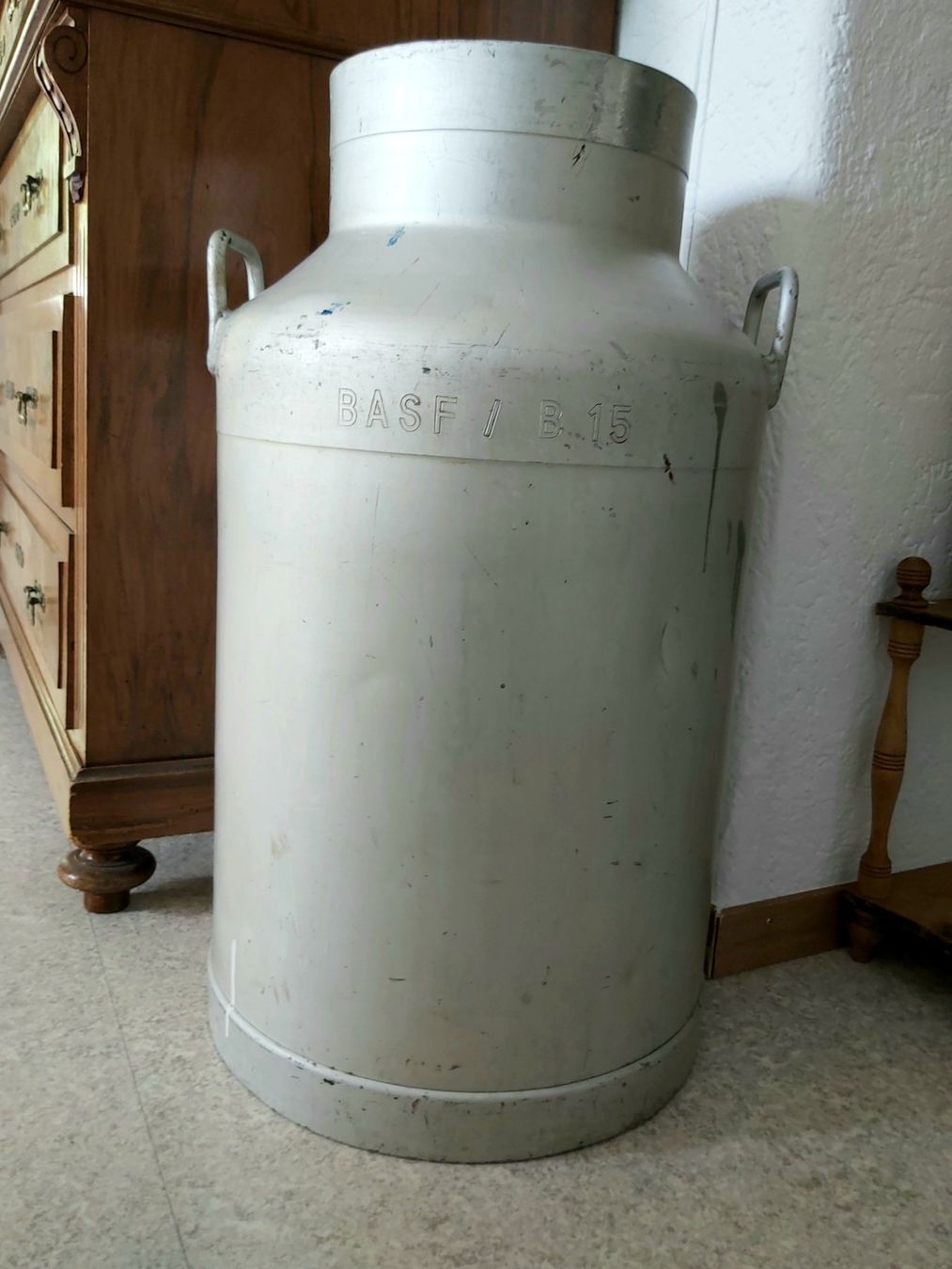 Altro per la casa: Milchkanne BASF 60 l – Usato da Bern venduto da aronari