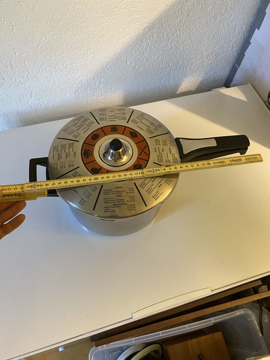 Kuhn Elettrodomestici da cucina: Kuhn Rikon Duromatic - Pressure Cooker - Great Condition – Usato da Bettingen venduto da Ya1000 9