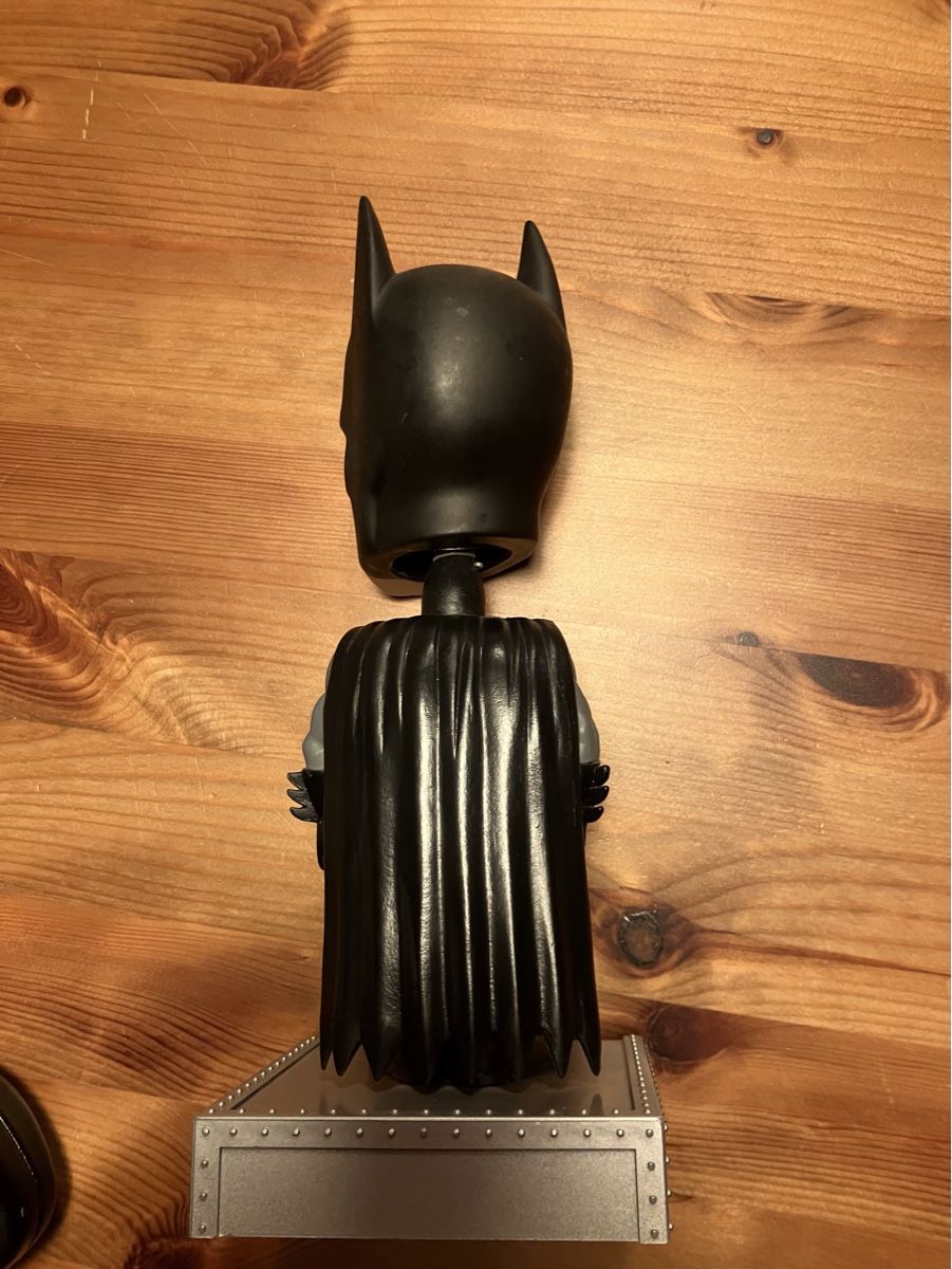 Statuette: Batman wakel-kopf – Usato da Bettwiesen venduto da jum_kq5y 3