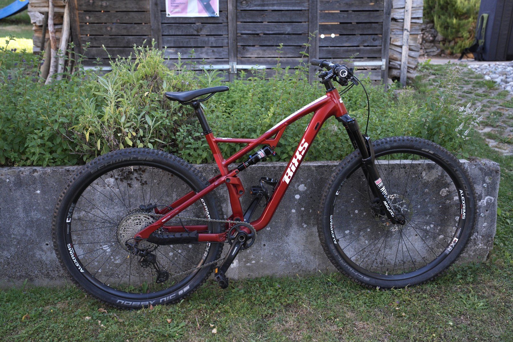 Bixs Vélos: Bixs Sign 320 Fully Mountainbike – D'occasion à Spiez par nir_7n58 2