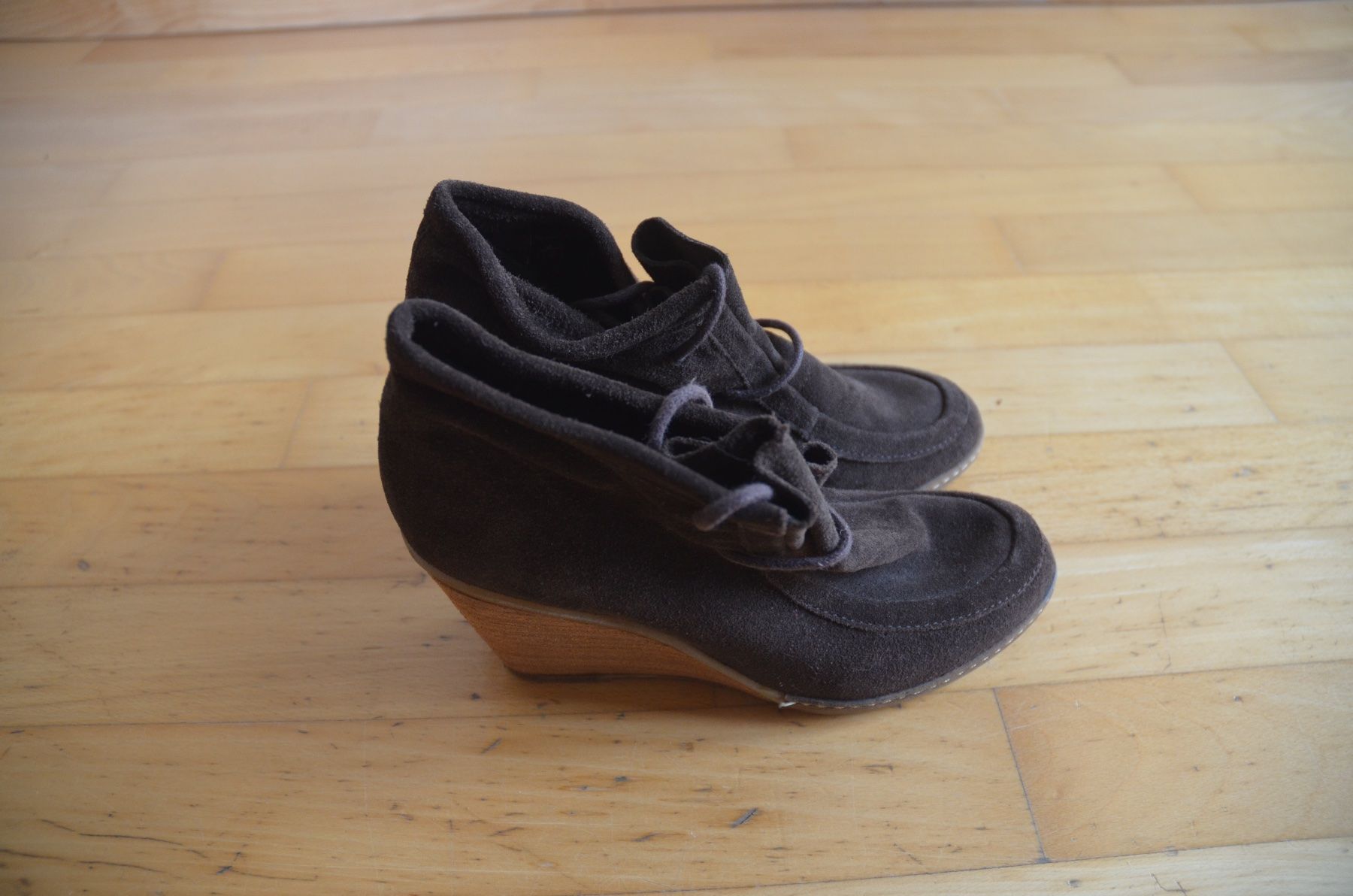 Scarpe da donna: Wildleder High heels – Usato da Bern venduto da ava_l8tk