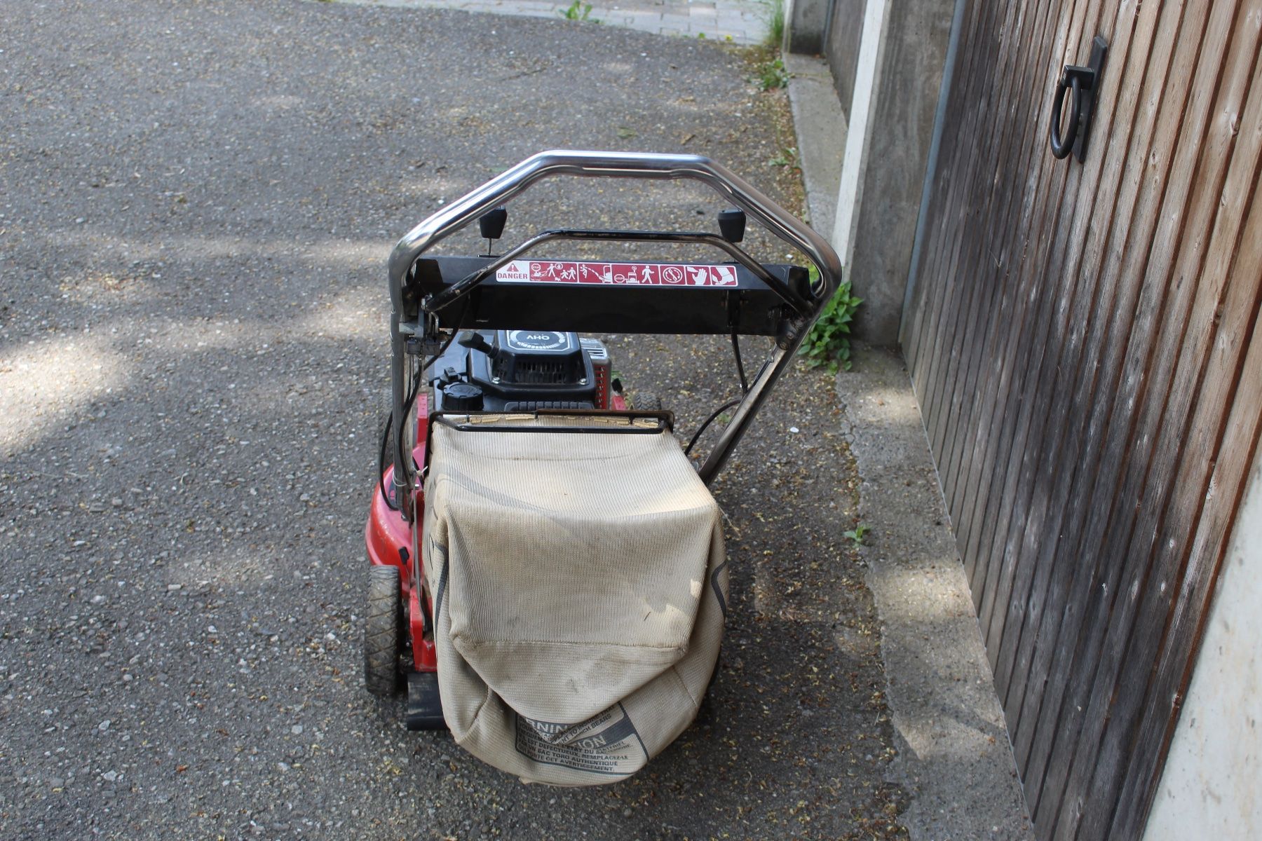 Toro Tagliaerba: Rasenmäher Toro zu Verkaufen – Usato da Schüpbach venduto da Peugeot2007 1