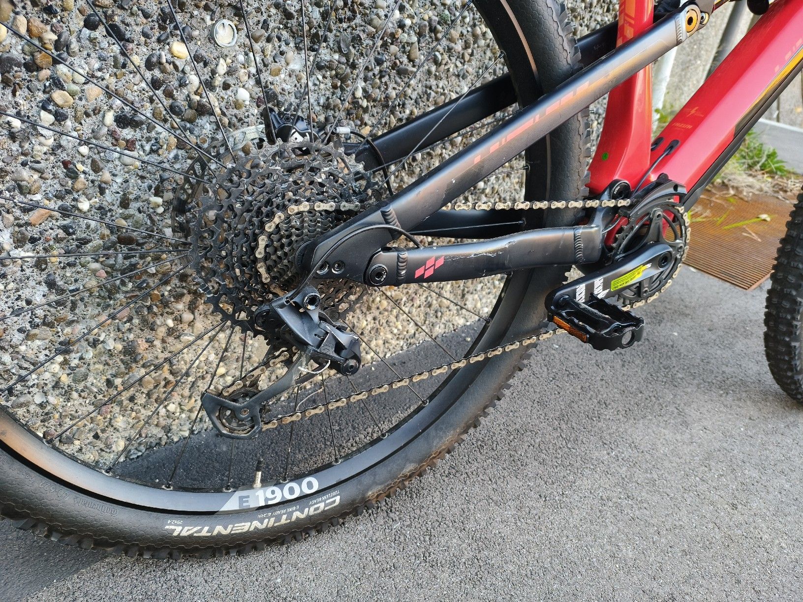Biciclette: E-bike NOX  carbon Grösse L – Usato da Zürich venduto da luc_mf5d 6