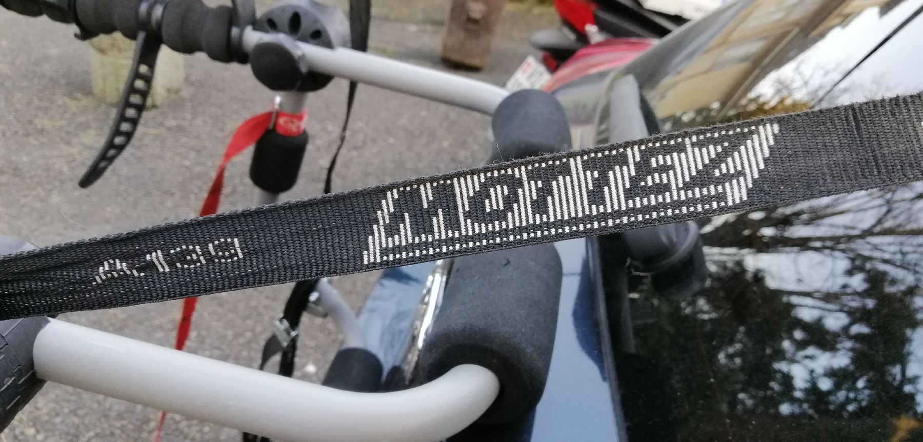 Cavalletti per biciclette: Support vélo pour auto – Usato da Lausanne venduto da Jdelta 4
