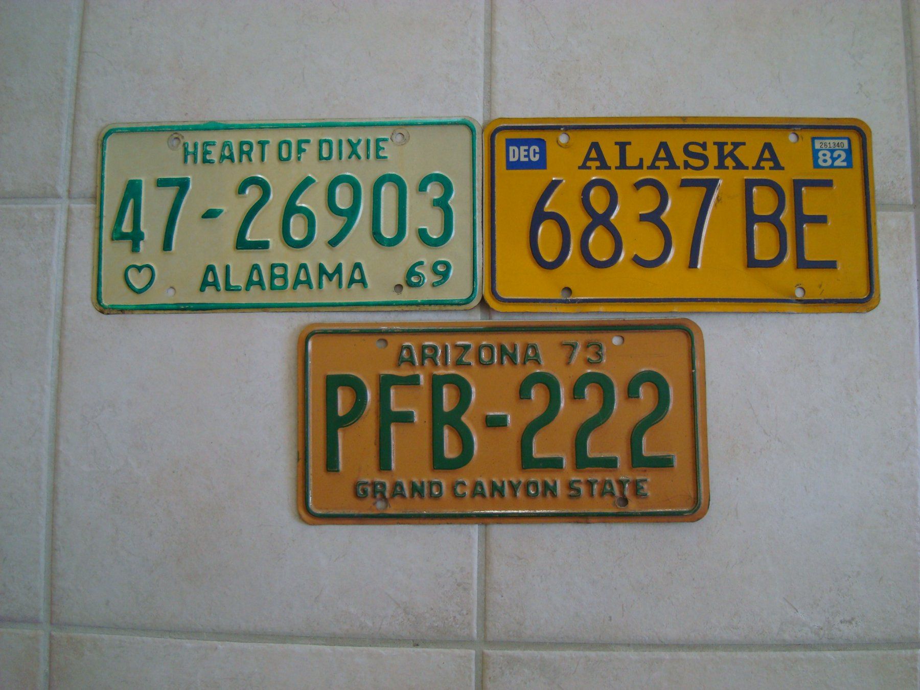Insegne: ALABAMA ALASKA UND ARIZONA – Usato da Scherz venduto da 5246