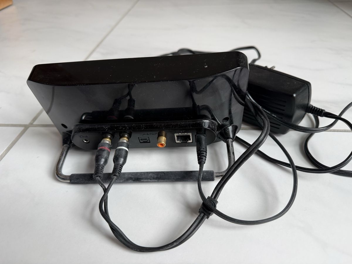 Logitech Lettore multimediale & Streamer: Logitech Squeezebox Classic Mediaplayer – Usato da Riehen venduto da garagenverkauf100 1