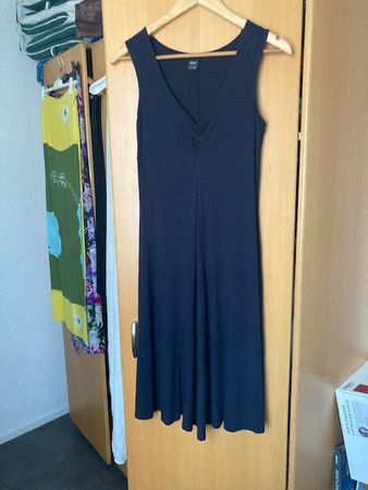 Sommerkleid von Esprit Gr. M aus Viskose