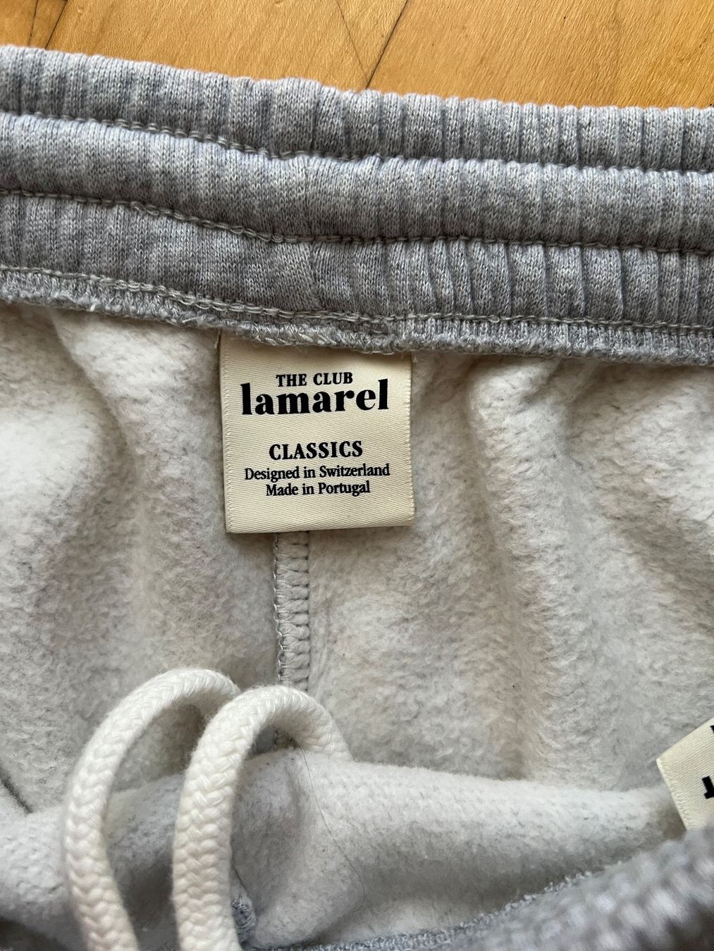 Lamarel Pantaloni: Lamarel Jogginghose – Usato da St. Gallen venduto da Raqualele 1