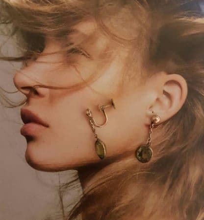 Orecchini pendenti & Orecchini a lobo: Goldohrhänger Peridot Neupr.Fr.680.- – Usato da Unterägeri venduto da Altgoldschmuck 1