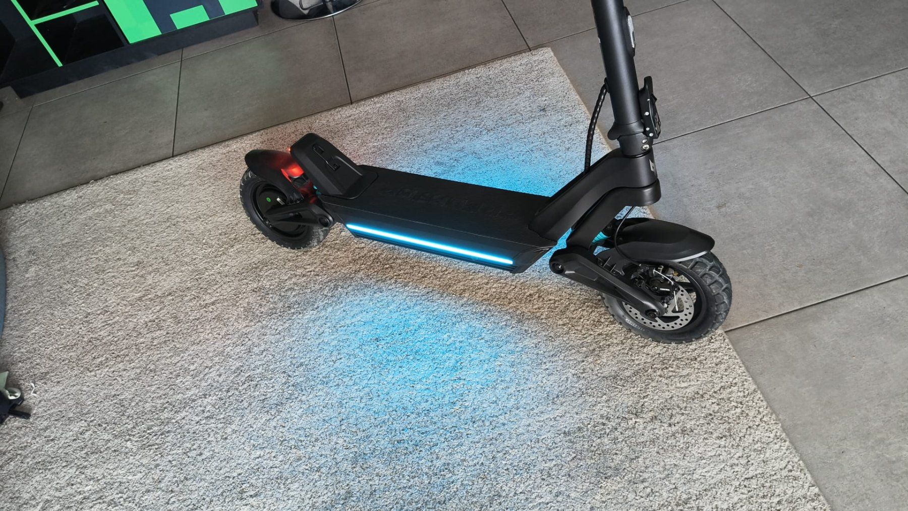 Hoverboard: Acer Thunder Predator – Nuovo (secondo la descrizione) da St-Martin FR venduto da MaxHsr 2