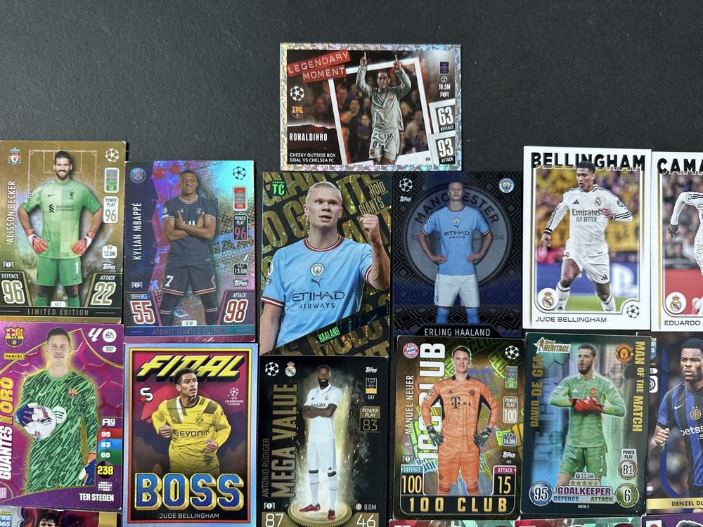 Topps Carte collezionabili: 49 Sammelkarten von Topps, Match Attax, Champions League – Usato da Kallnach venduto da Thetrader 2