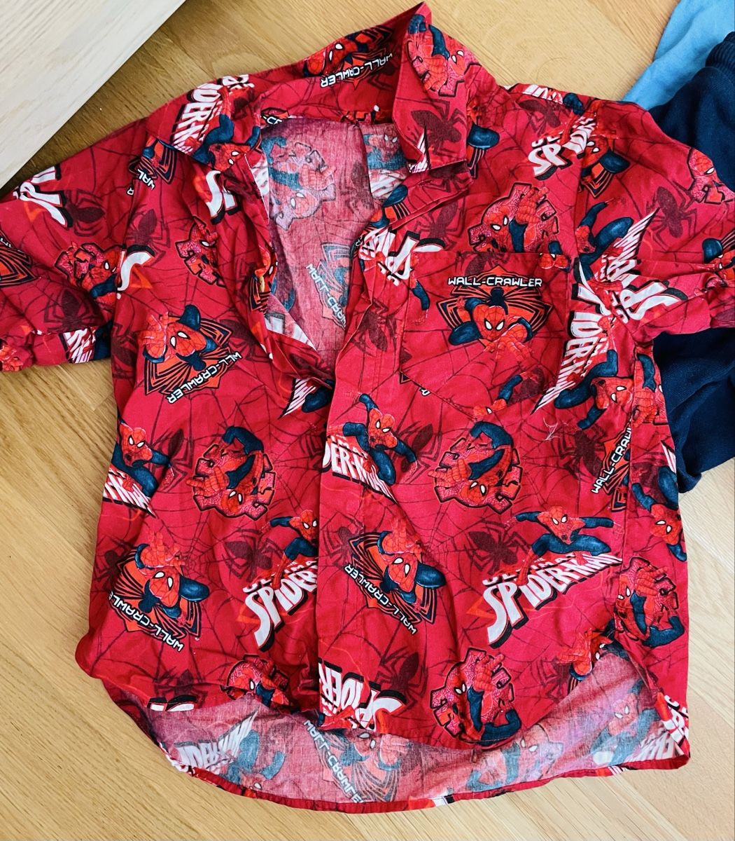 Kleiderpakete: Spider-Man summer Set – Gebraucht aus Zollikerberg von BS.SM 6