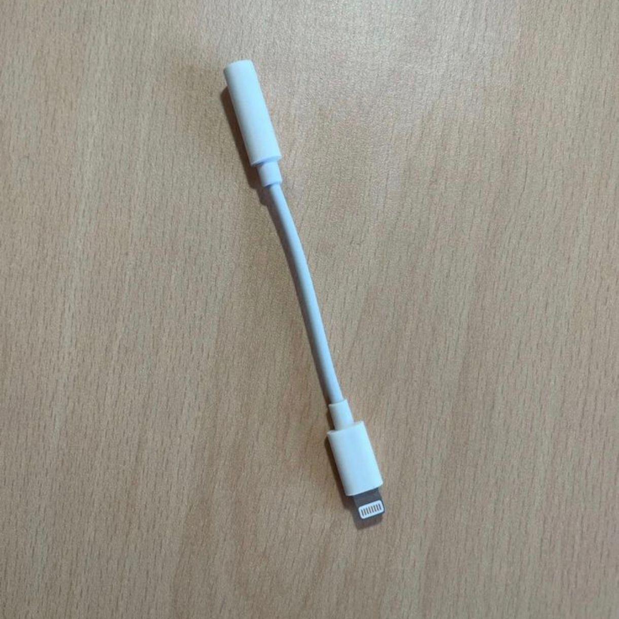 Unità & Adattatore: Adaptateur Jack 3.5mm pour iPhone, Neuf! – Nuovo (secondo la descrizione) da St-Maurice venduto da Aran_Cash