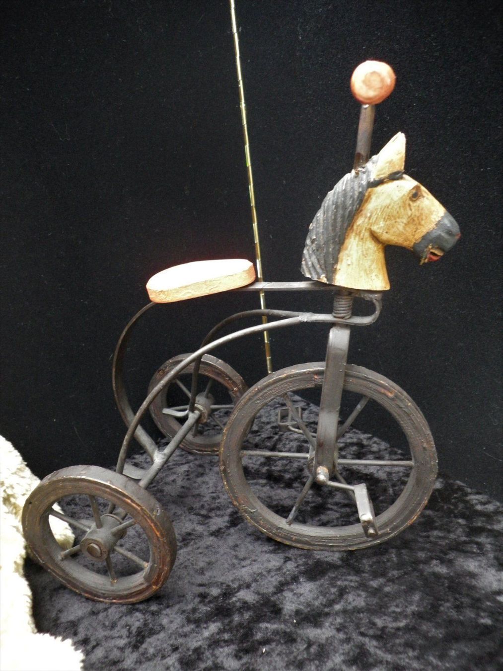 Statuette: Teddy auf Dreirad mit Pferdekopf – Usato da Reinach BL venduto da Annodomini 6