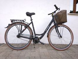 modernes Citybike von Ortler