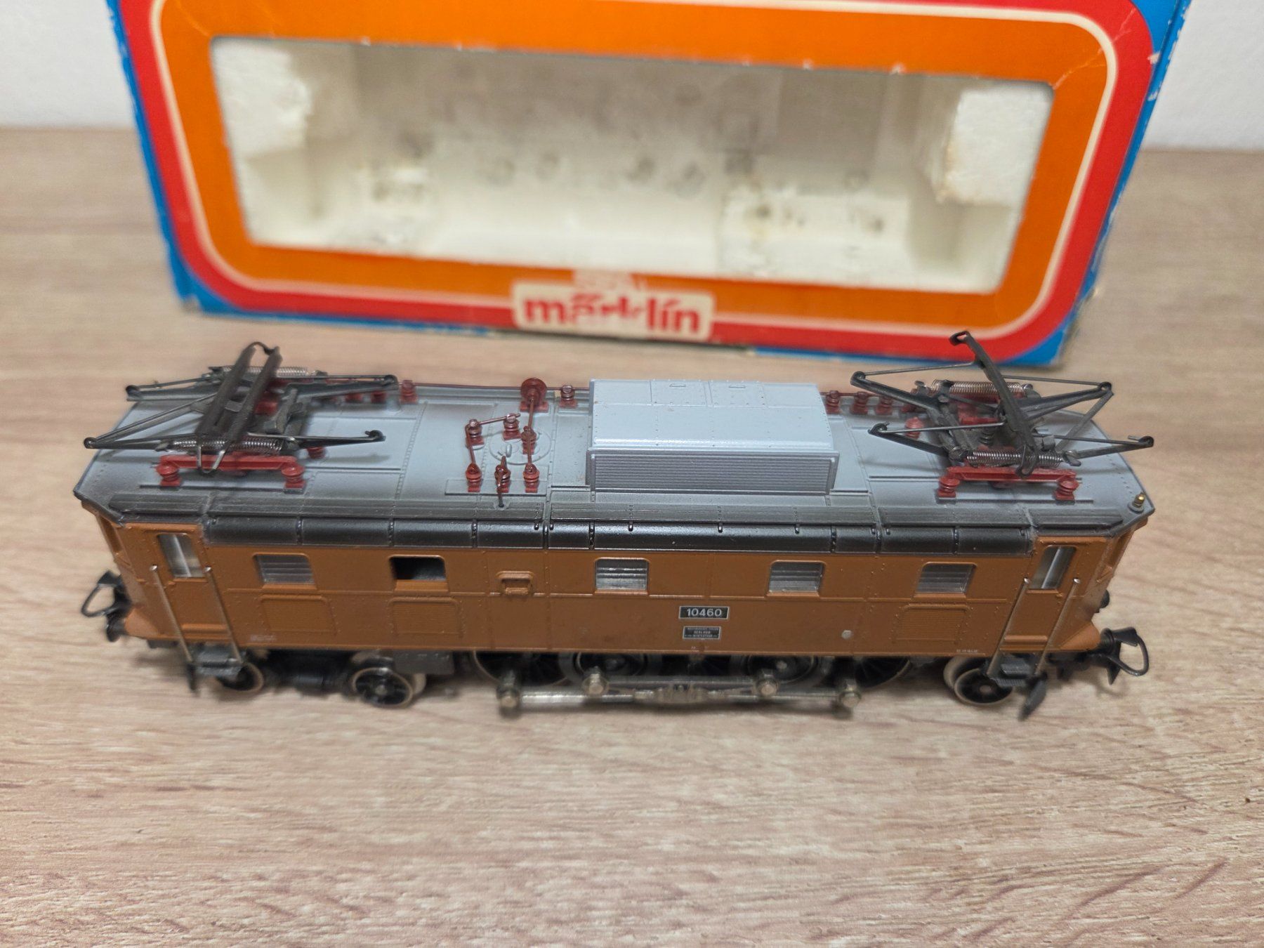 Märklin Modellini di ferrovie: Märklin 3151 E-Lok Ae 3/6 II SBB H0 – Usato da St-Aubin-Sauges venduto da Lo_Go 4