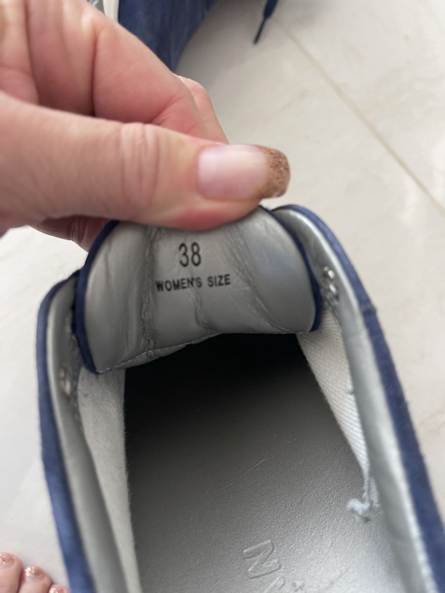 Hogan Scarpe da donna: Hogans Sneakers Wildleder Gr. 38 blau – Usato da Weisslingen venduto da Spiegelbild0 3