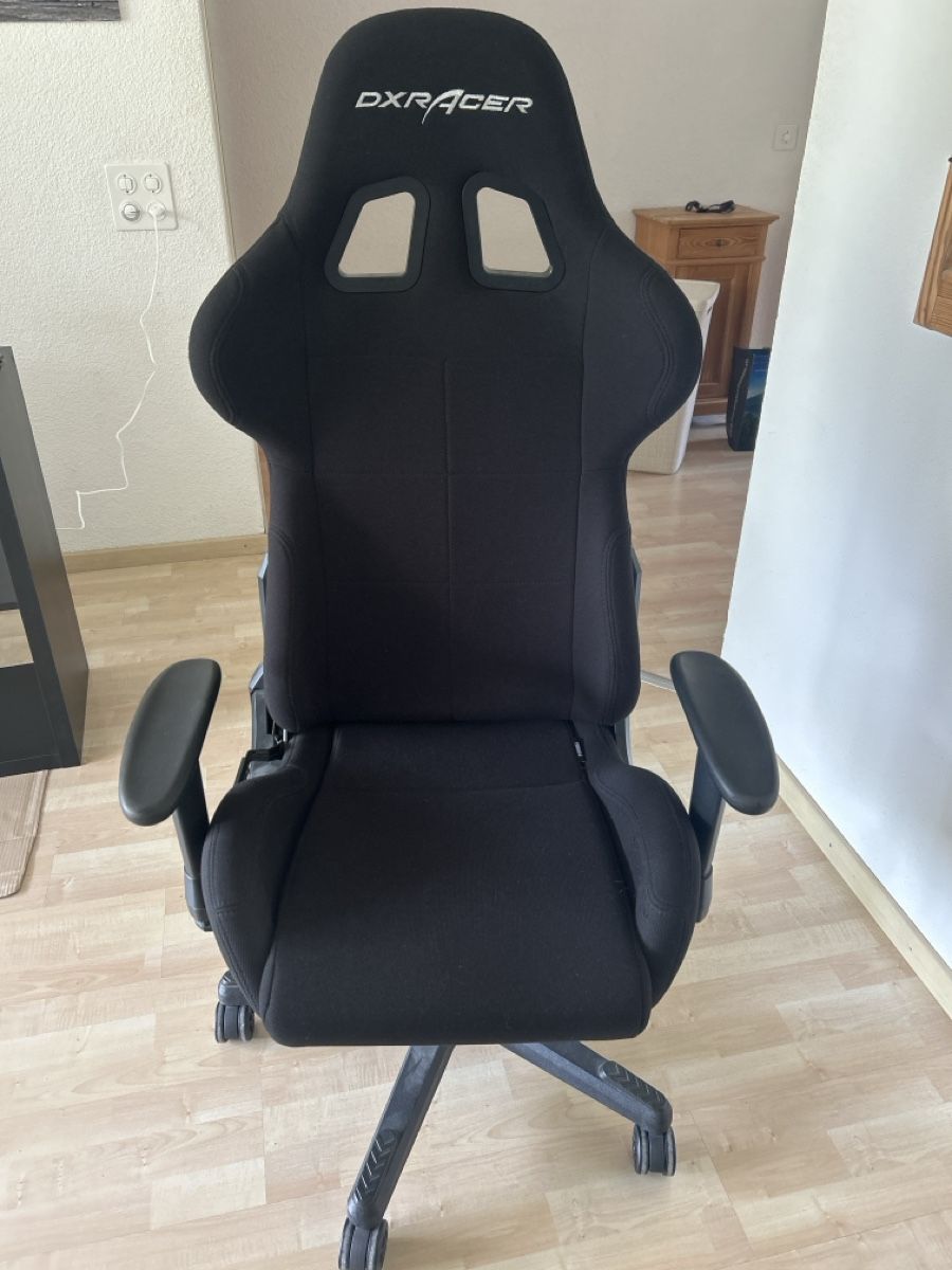 DXRacer Stühle: Gamingstuhl DXRacer – Gebraucht aus Thun von smnscr 2