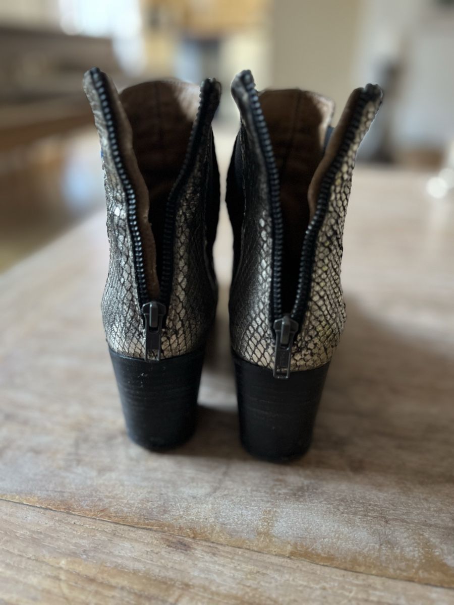Damenschuhe: Alexander Hotto Boots, Gold, 39 – Gebraucht aus Zürich von Starstone 2