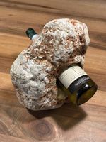 Origineller Weinflaschenhalter aus Naturstein