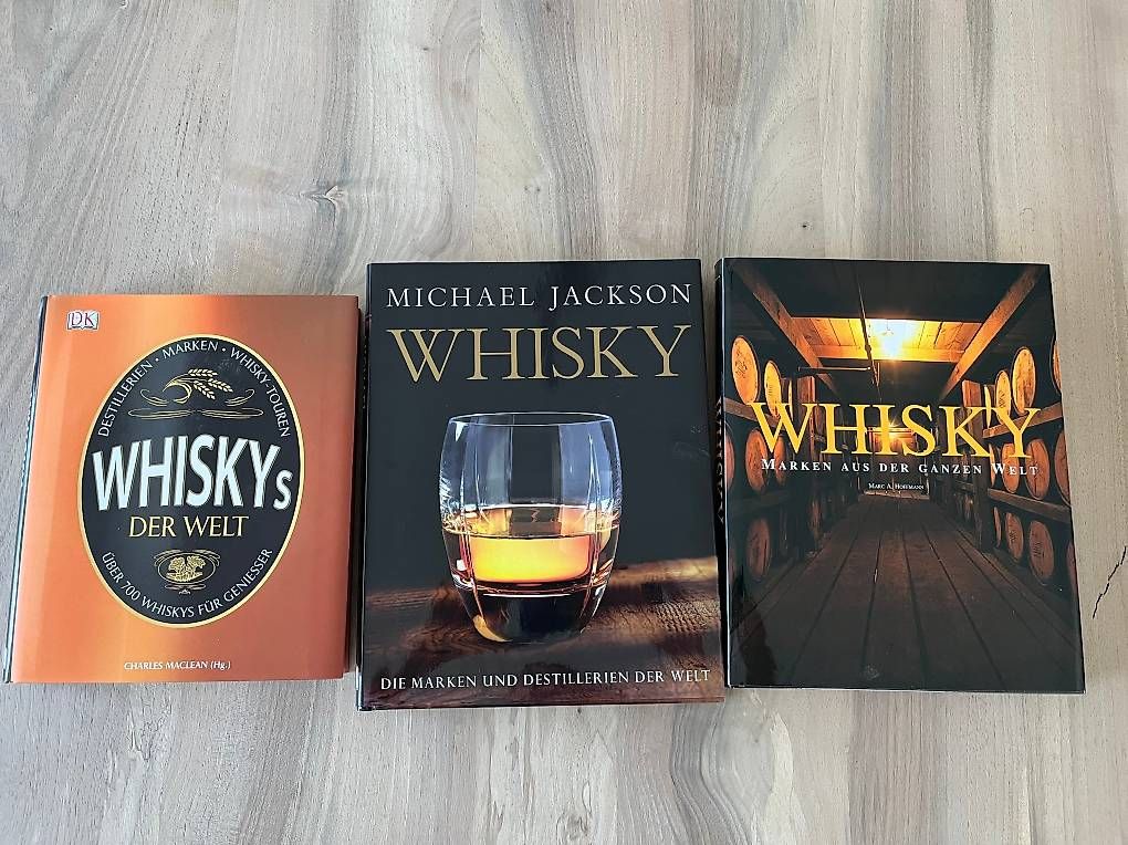 Libri: Whisky Bücher – Usato da Rüfenach AG venduto da luciferus