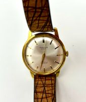 Monitor Uhr vintage