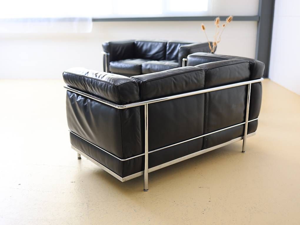 Cassina Divani: Le Corbusier Sofa LC2 von Cassina – Usato da Meinisberg venduto da atelier_TILIJA 6