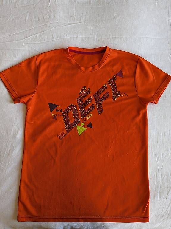 T-shirts: T Shirt 20km Lausanne 2018 – D'occasion à Vevey par Pigeon