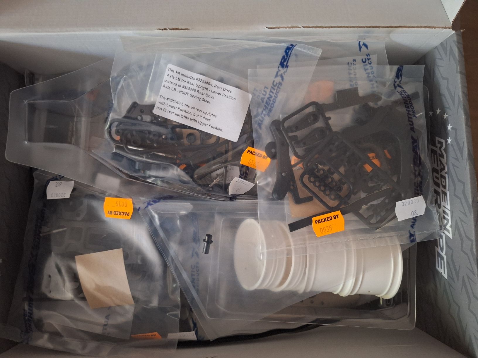 XRay Modellismo RC: Xray Xb2 26 – Nuovo (secondo la descrizione) da Mattstetten venduto da Sabea 2