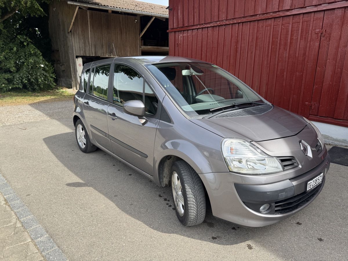 Renault Automobili: Renault Modus 1.6 L Automatik – Usato da Birwinken venduto da Win60 7