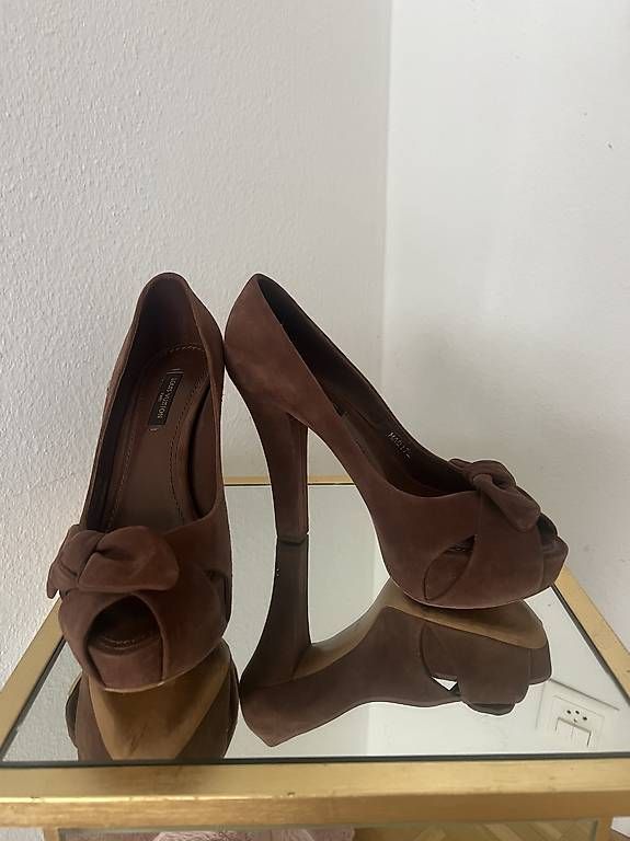 Louis Vuitton Chaussures femmes: Leder Schuhe – D'occasion à bern par sonia72 1