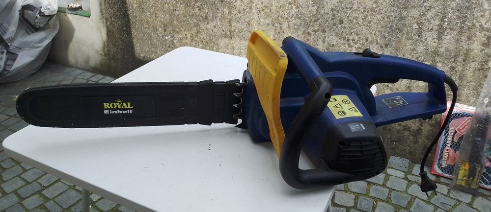 GOPLUS Elektro-Hochentaster, Teleskop Astsäge -750 W | Mit Abwinkelbarem Kopf | Bis 286cm Ausziehbar | 25 Cm Schwertlänge | Kettengeschwindigkeit 11 M/s, Elektrische Kettensäge Profi-Astsäge Motorsäge