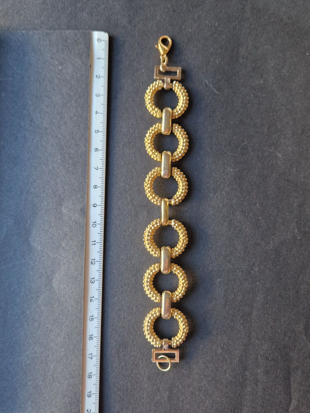 Armbänder & -reifen: Armband mit Karabinerverschluss – Gebraucht aus Nänikon von kriki 1