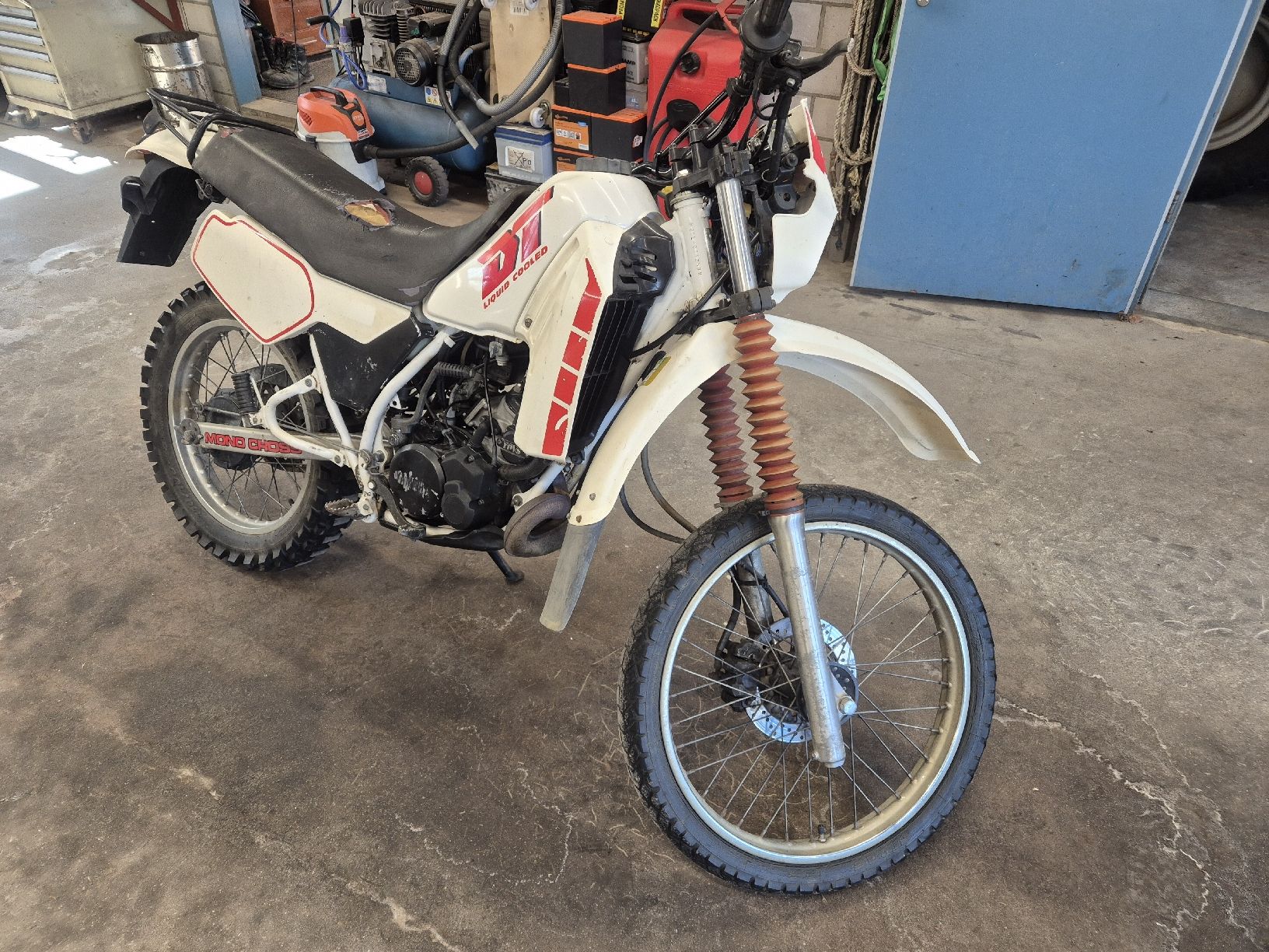 Yamaha Enduro: Yamaha DT125LC Scheunenfund – Defekt aus Nunningen von Pullax66