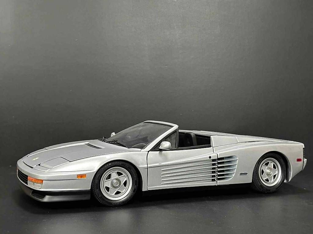 Pocher Modellautos: Ferrari Testarossa 1/8 Agnelli Pocher – Gebraucht aus Moutier von GINGUM
