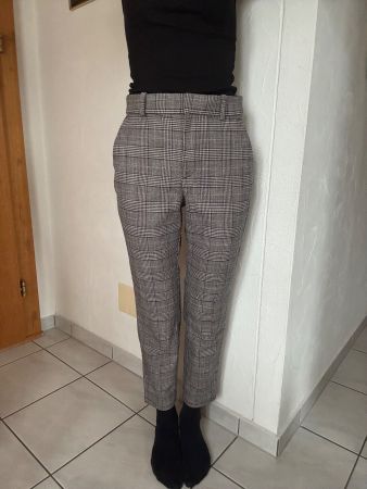 Schicke H&M Stoffhose, top Zustand, Grösse 38